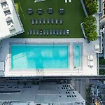 Cbd Luxepad 2B2B With City Bay Views Gym Lounge