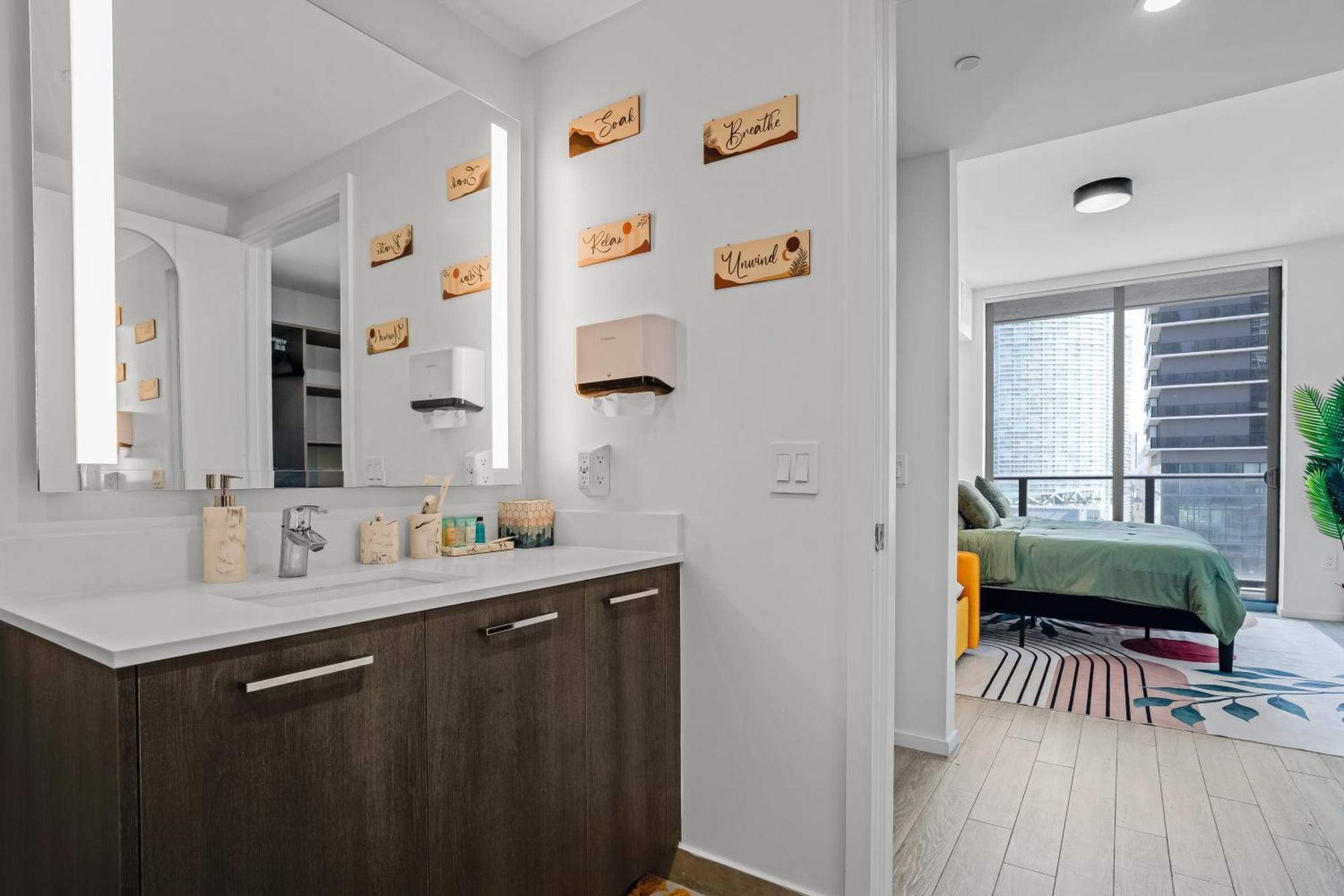Apartment Cbd Luxepad 2b2b With Bay Views Gym Lounge *